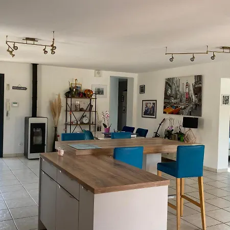 Magnifique Individuelle Climatisée 4 Avec Piscine 11 M 5m Villa
